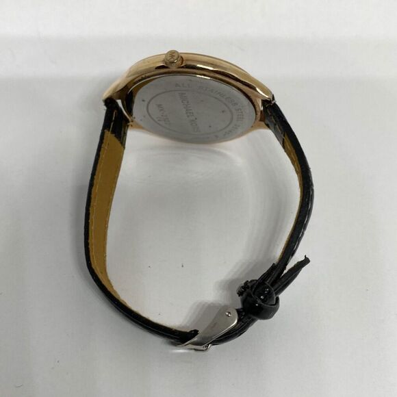 Michael Kors Runway MK2322 Women's Black Leather Analog Dial Quartz Watch JK438 - Picture 11 of 12